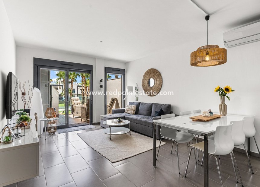 Reventa - Apartmentos -
Orihuela Costa - La Zenia