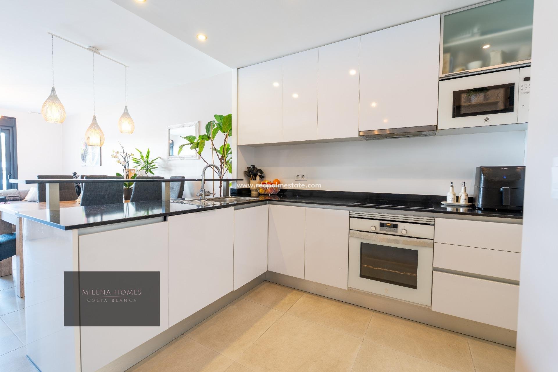 Reventa - Apartmentos -
Orihuela Costa - La Zenia