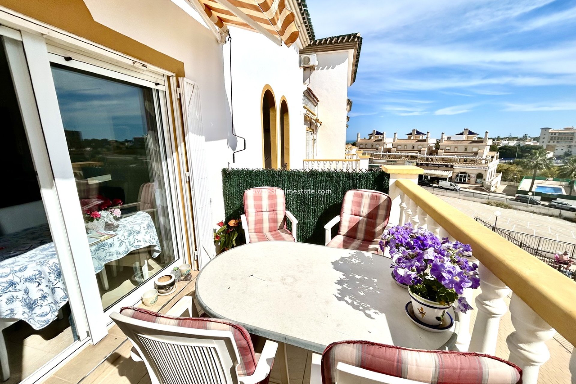 Reventa - Apartmentos -
Orihuela Costa - La Zenia