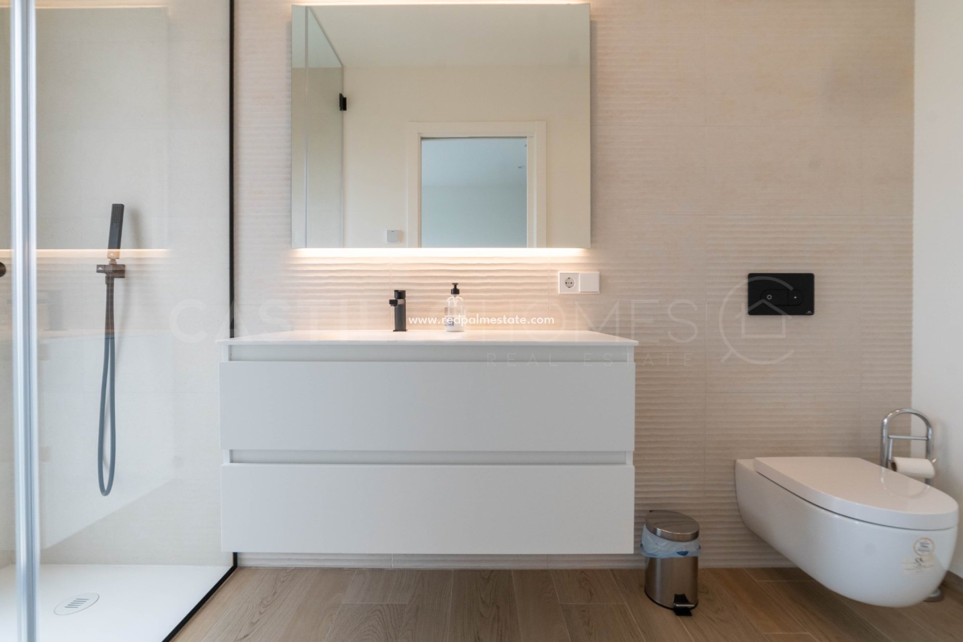 Reventa - Apartmentos -
Orihuela Costa - Las Colinas Golf