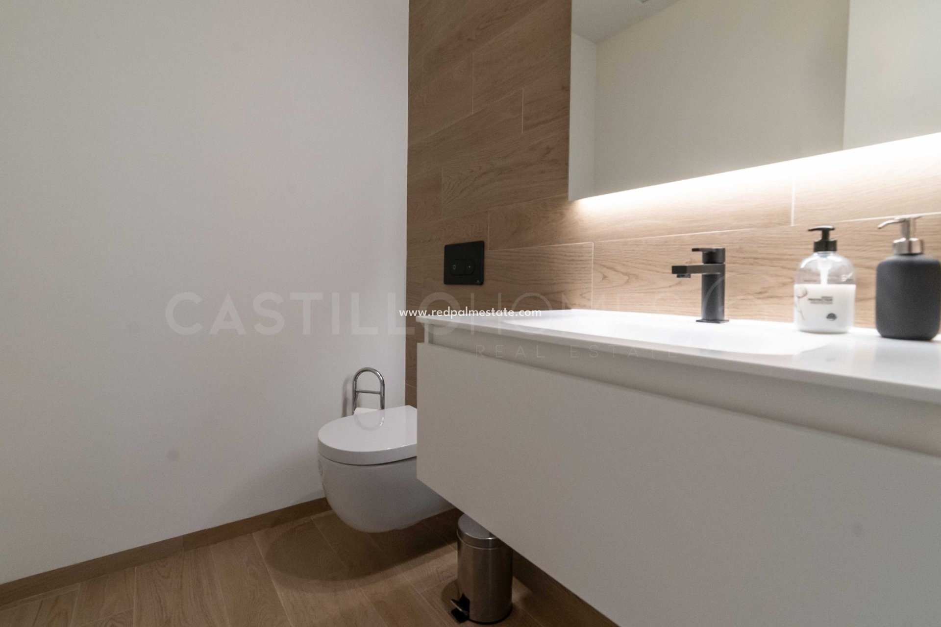 Reventa - Apartmentos -
Orihuela Costa - Las Colinas Golf