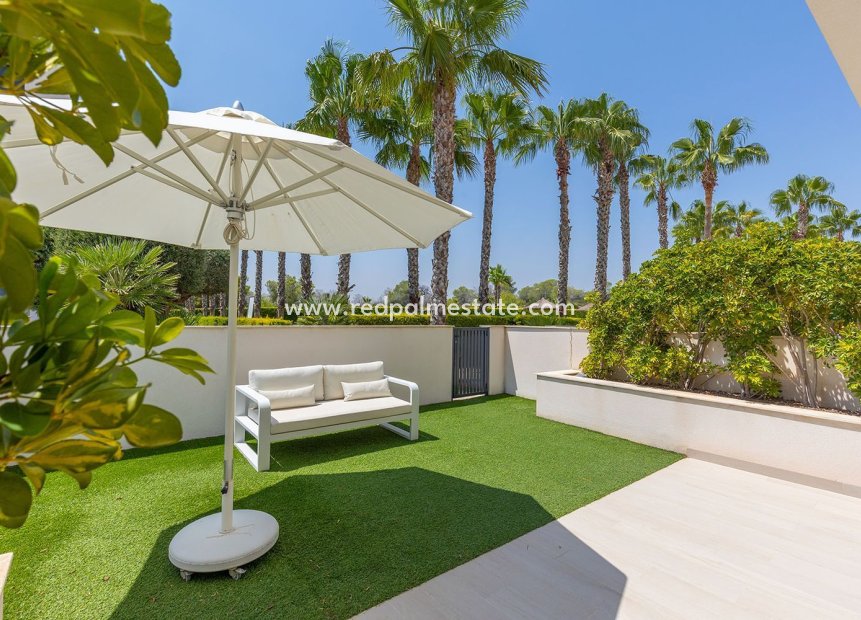 Reventa - Apartmentos -
Orihuela Costa - Las Colinas Golf