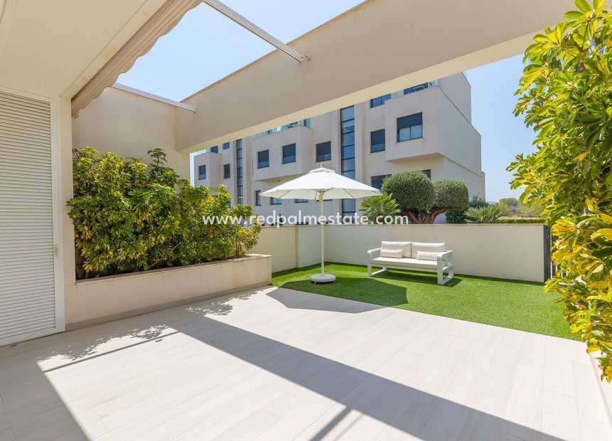 Reventa - Apartmentos -
Orihuela Costa - Las Colinas Golf