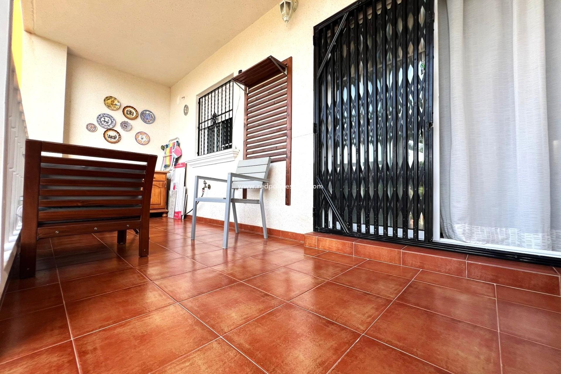 Reventa - Apartmentos -
Orihuela Costa - Lomas De Cabo Roig-los Dolses