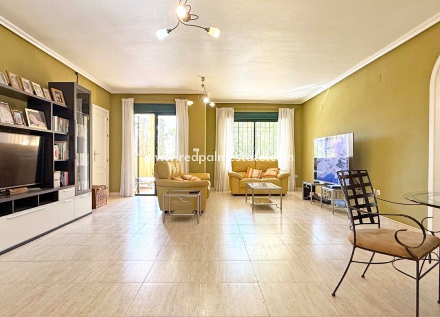 Reventa - Apartmentos -
Orihuela Costa - Lomas de Campoamor