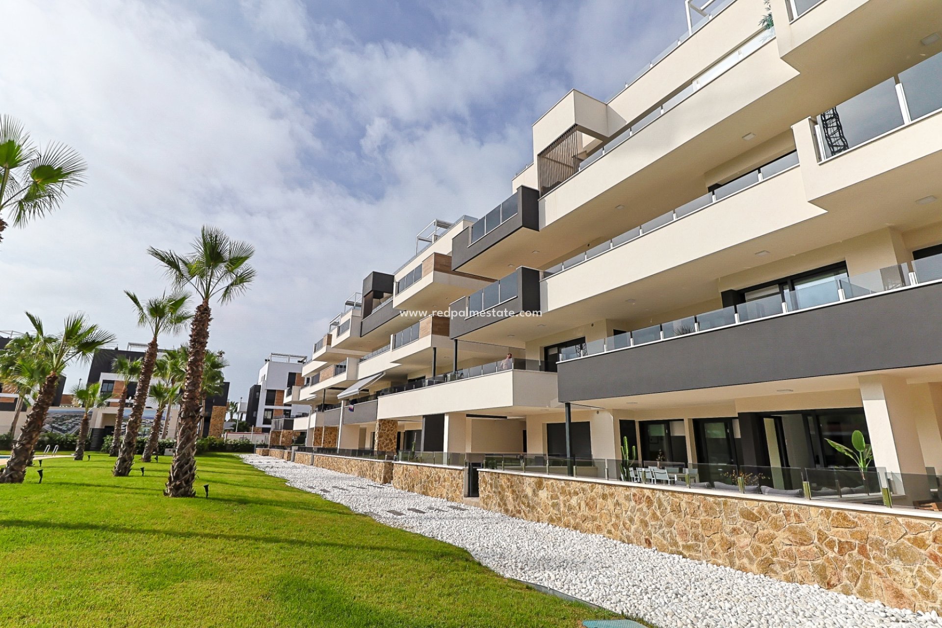 Reventa - Apartmentos -
Orihuela Costa - Los balcones