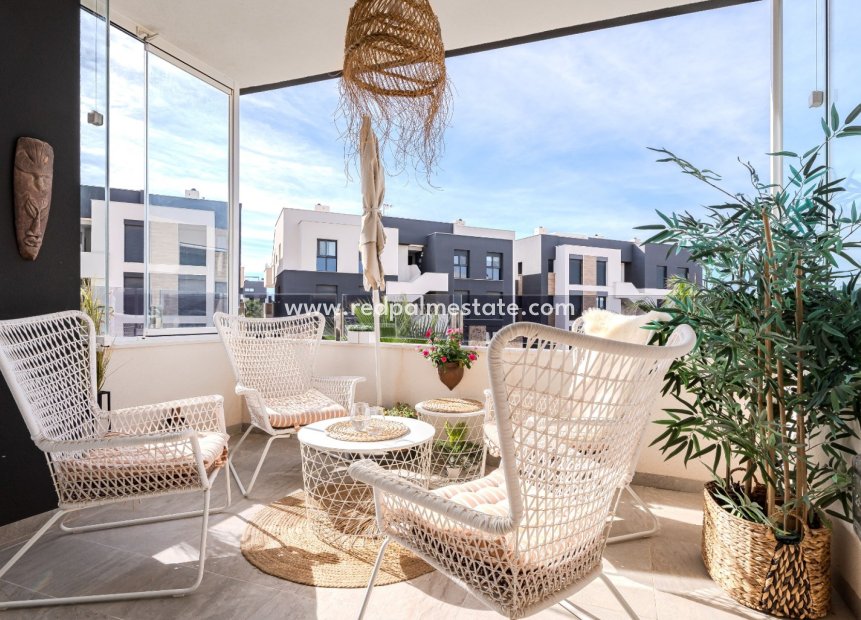 Reventa - Apartmentos -
Orihuela Costa - Los balcones