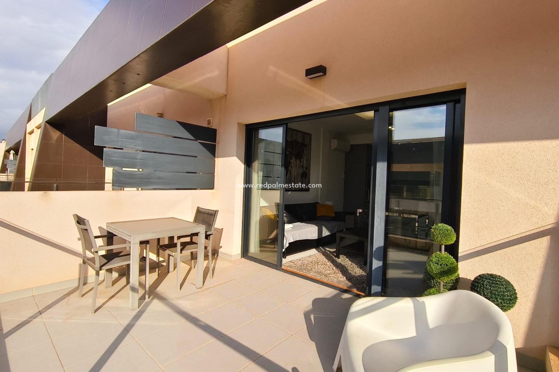 Reventa - Apartmentos -
Orihuela Costa - Mil Palmeras