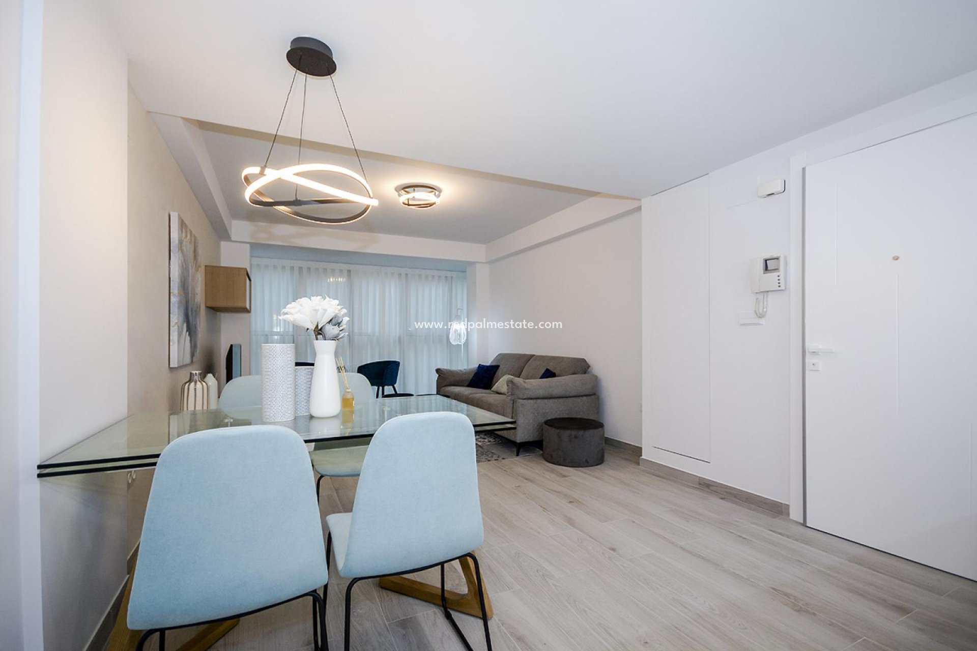 Reventa - Apartmentos -
Orihuela Costa - Orihuela