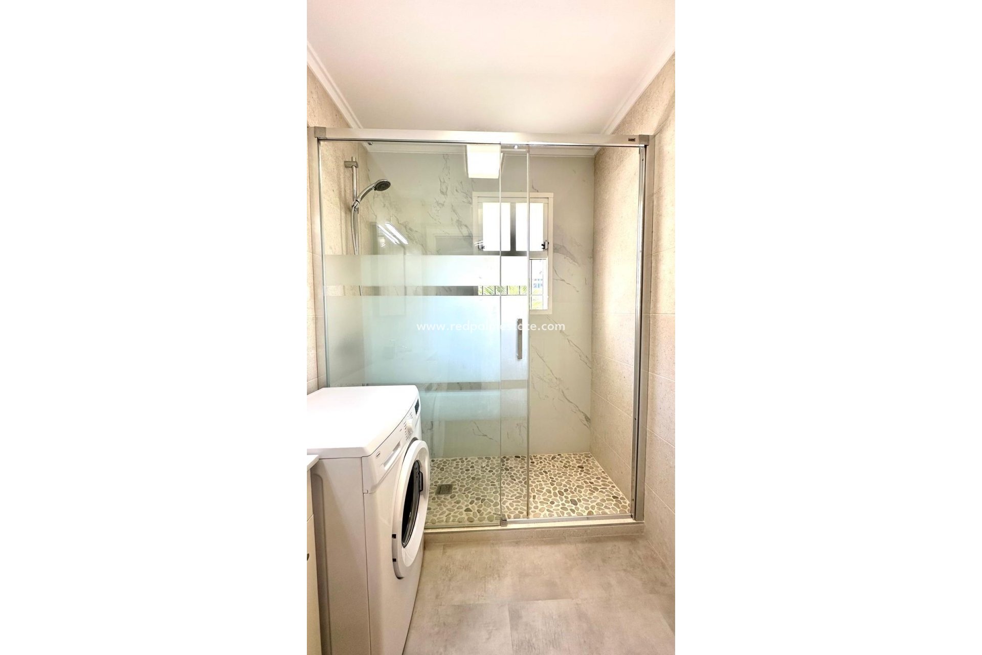 Reventa - Apartmentos -
Orihuela Costa - Playa Flamenca