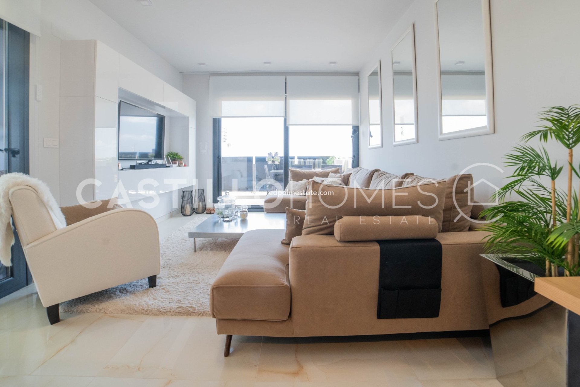 Reventa - Apartmentos -
Orihuela Costa - Playa Flamenca