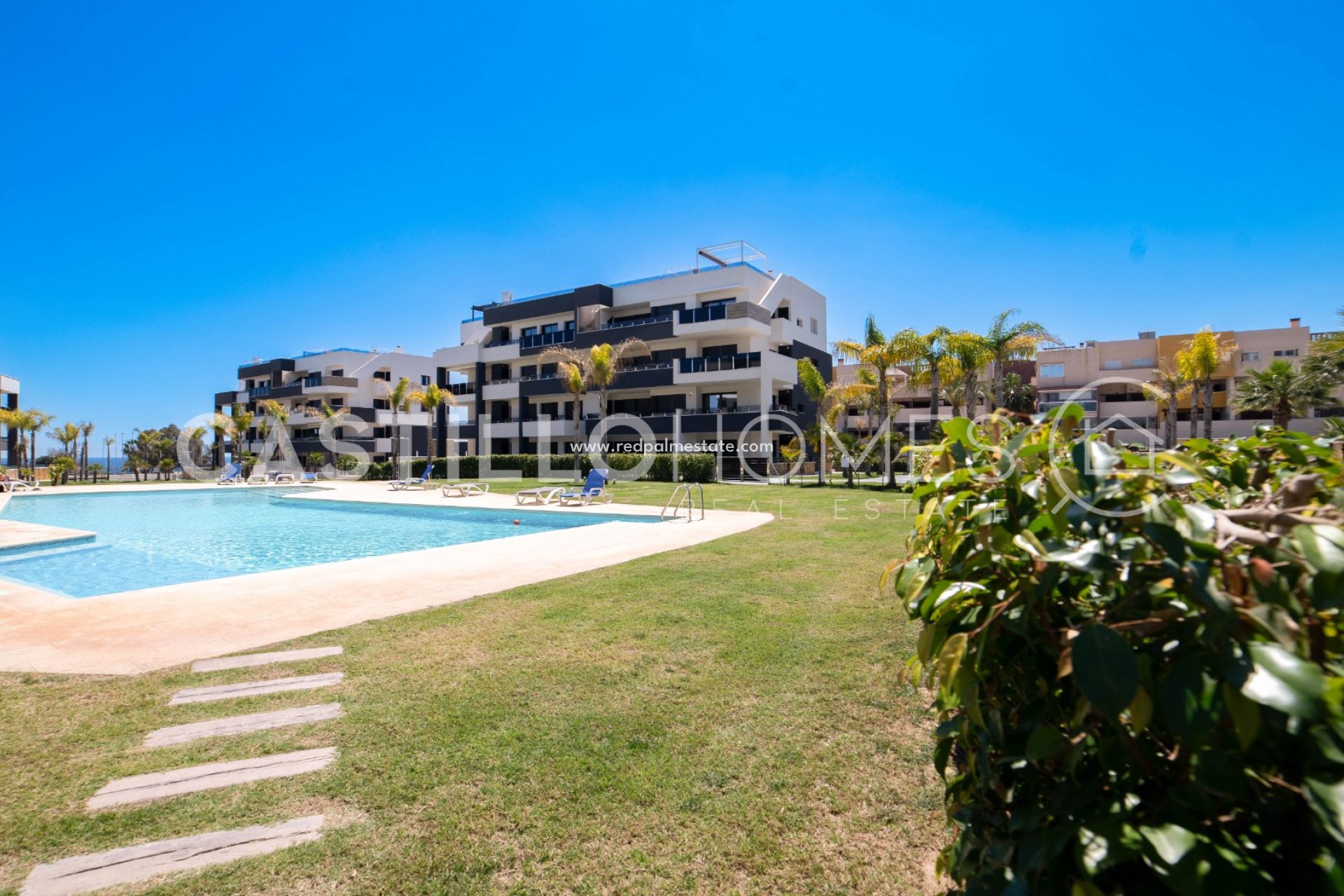 Reventa - Apartmentos -
Orihuela Costa - Playa Flamenca