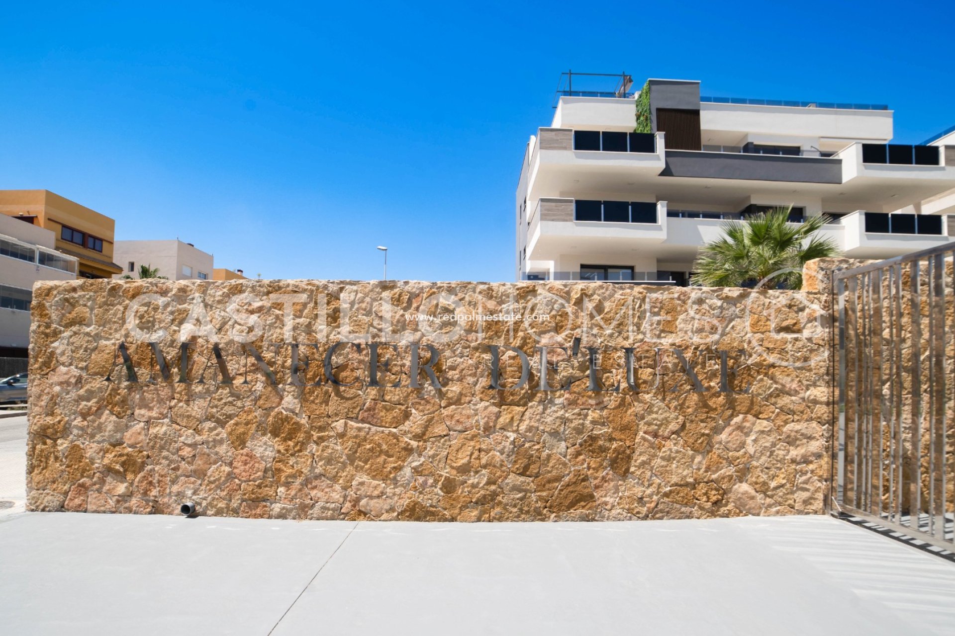 Reventa - Apartmentos -
Orihuela Costa - Playa Flamenca