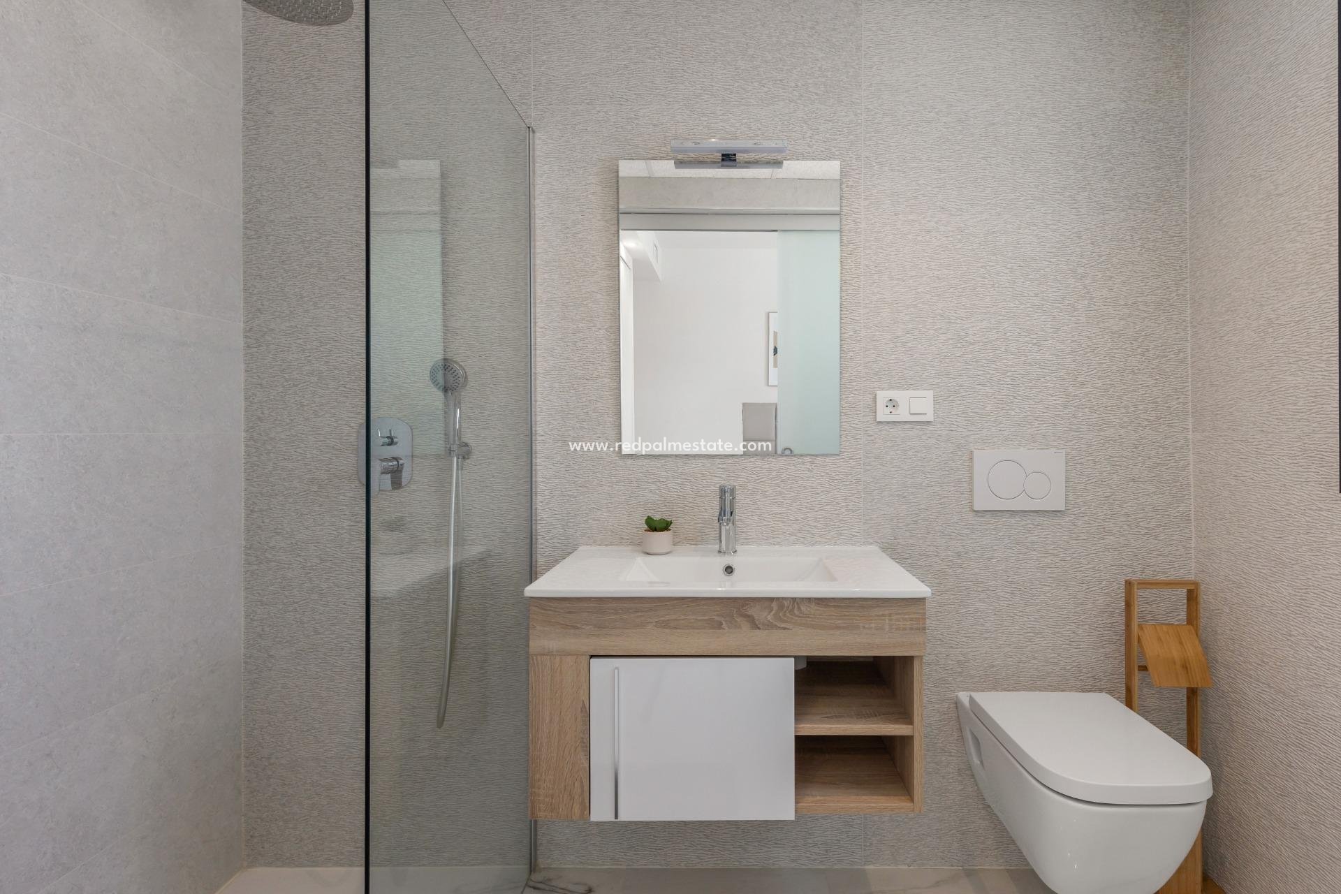 Reventa - Apartmentos -
Orihuela Costa - Playa Flamenca