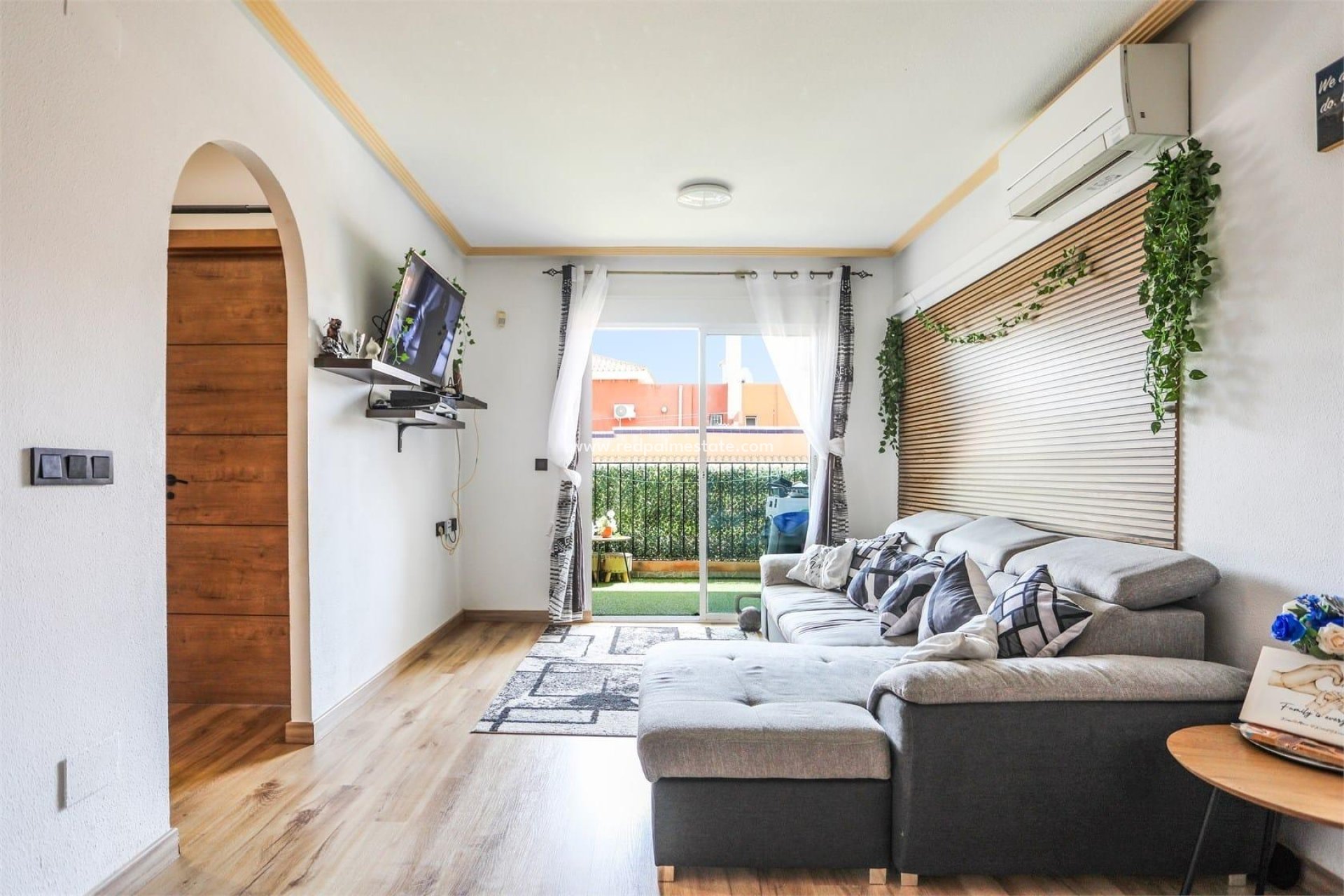 Reventa - Apartmentos -
Orihuela Costa - Playa Flamenca