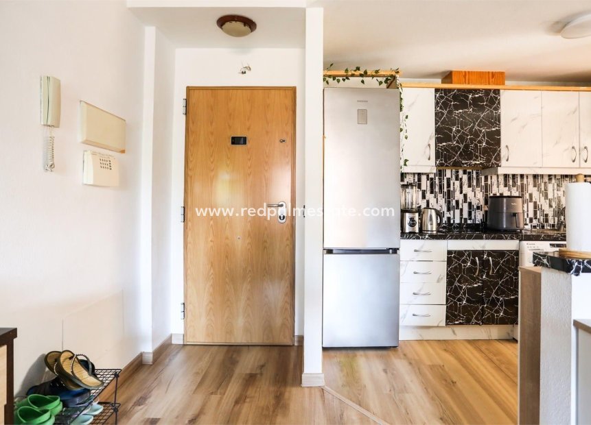 Reventa - Apartmentos -
Orihuela Costa - Playa Flamenca