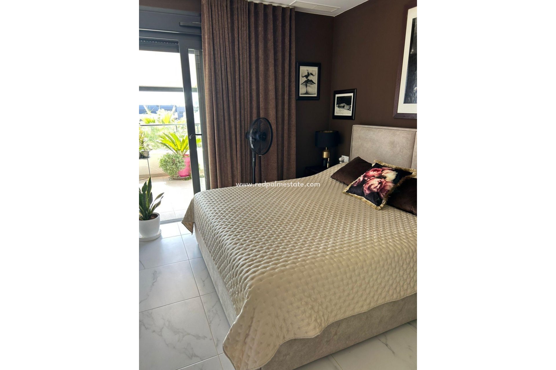 Reventa - Apartmentos -
Orihuela Costa - Playa Flamenca