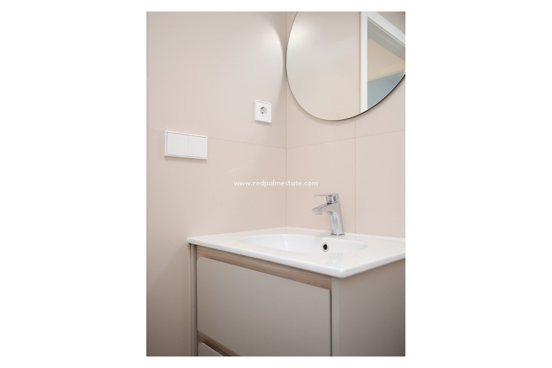 Reventa - Apartmentos -
Orihuela Costa - Playa Flamenca