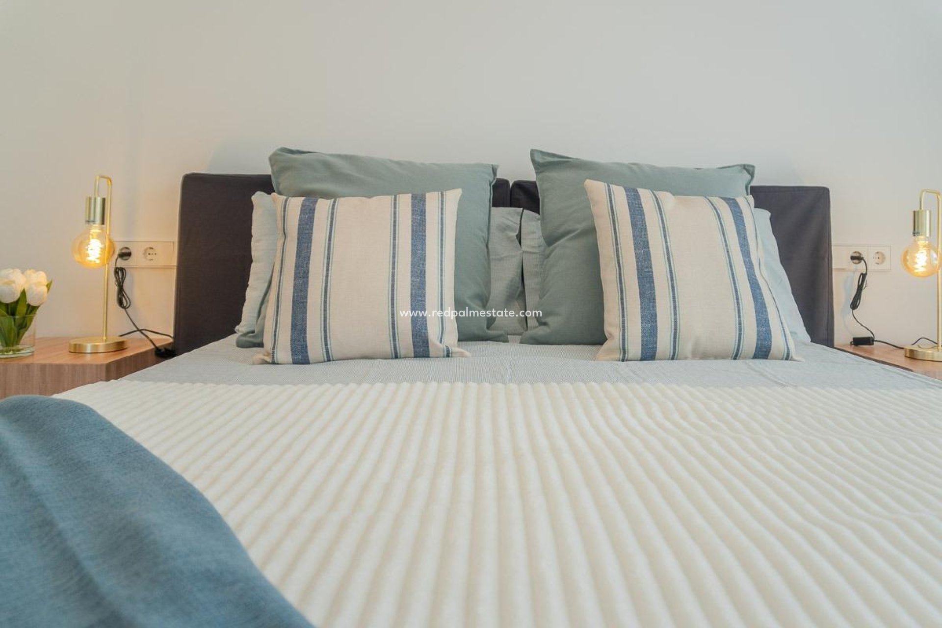 Reventa - Apartmentos -
Orihuela Costa - Playa Flamenca