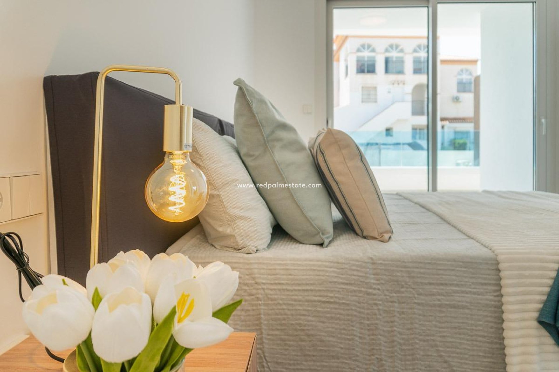 Reventa - Apartmentos -
Orihuela Costa - Playa Flamenca