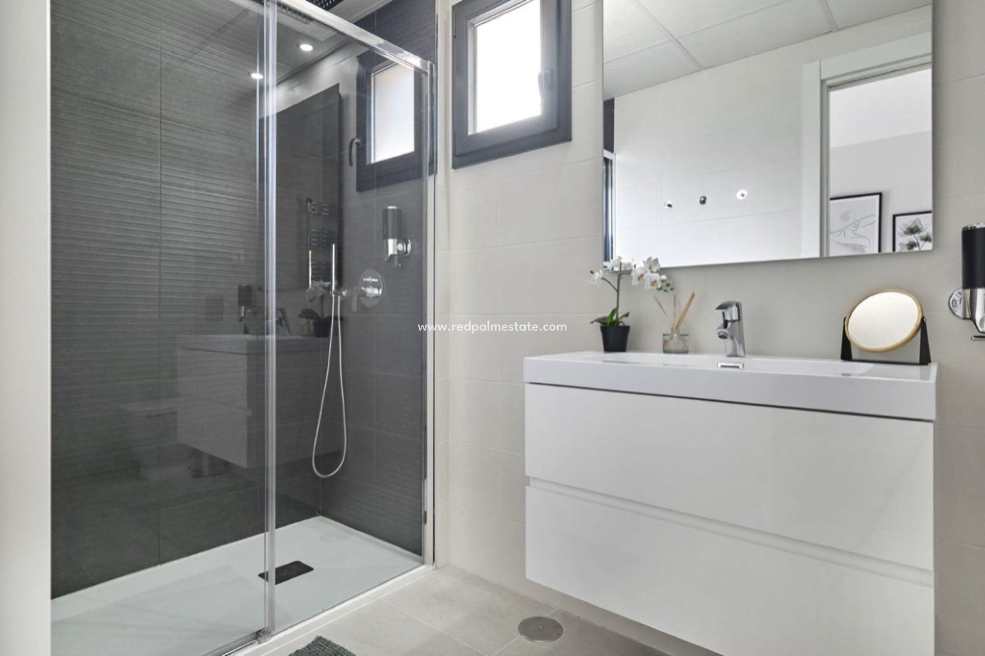 Reventa - Apartmentos -
Orihuela Costa - Playa Flamenca