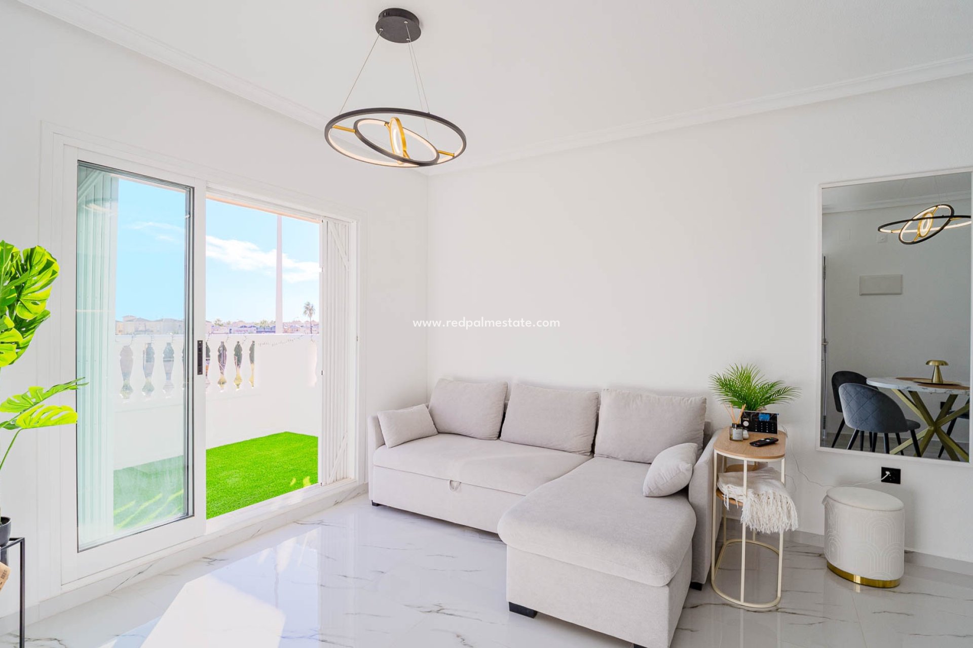 Reventa - Apartmentos -
Orihuela Costa - Playa Flamenca