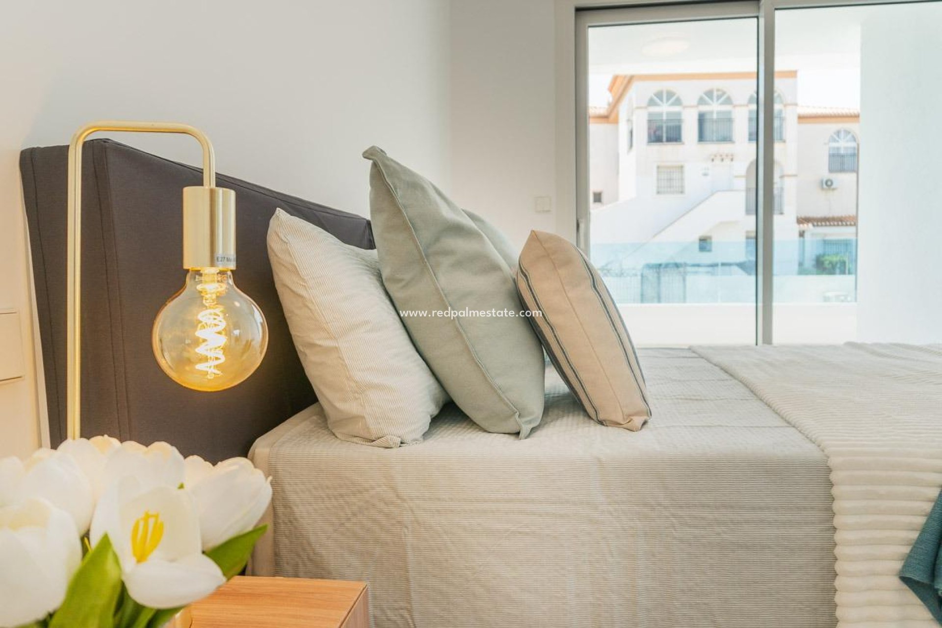 Reventa - Apartmentos -
Orihuela Costa - Playa Flamenca