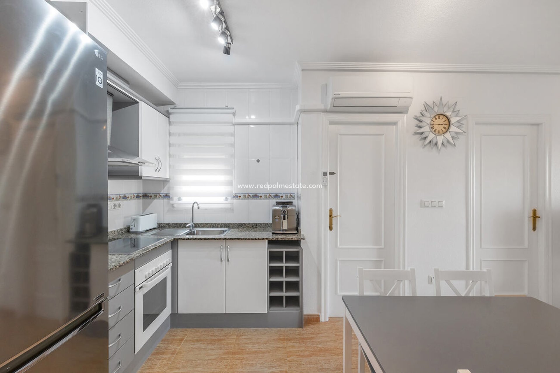 Reventa - Apartmentos -
Orihuela Costa - Playa Flamenca