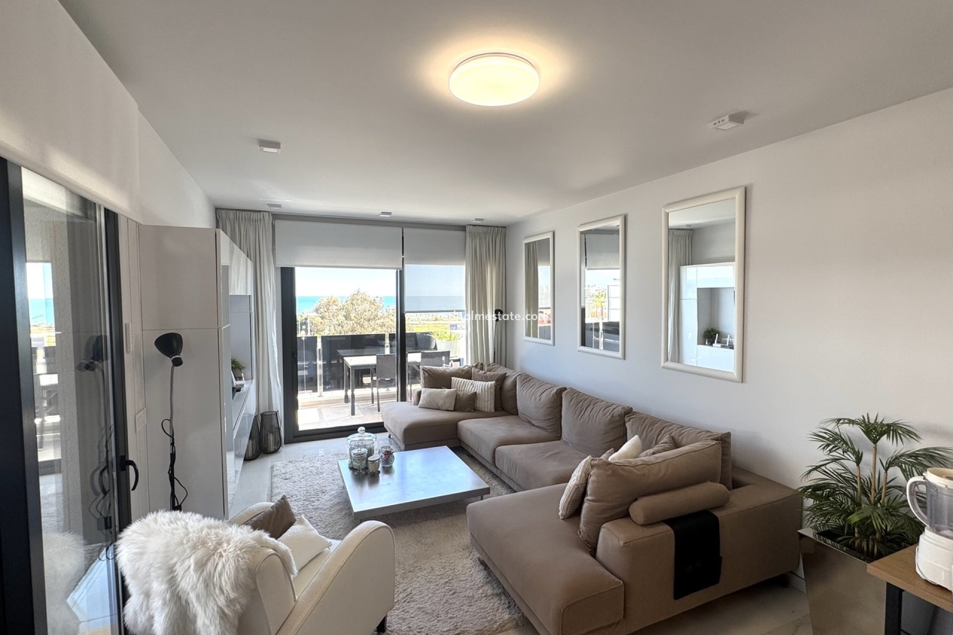 Reventa - Apartmentos -
Orihuela Costa - Playa Flamenca