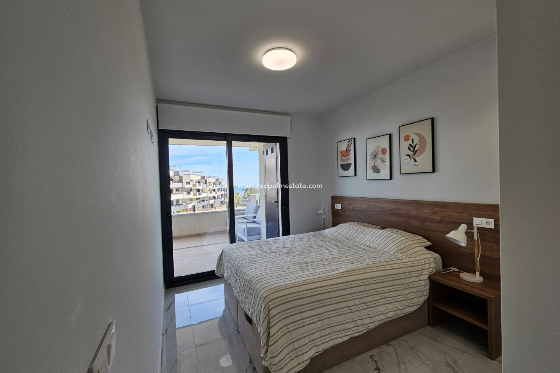 Reventa - Apartmentos -
Orihuela Costa - Playa Flamenca