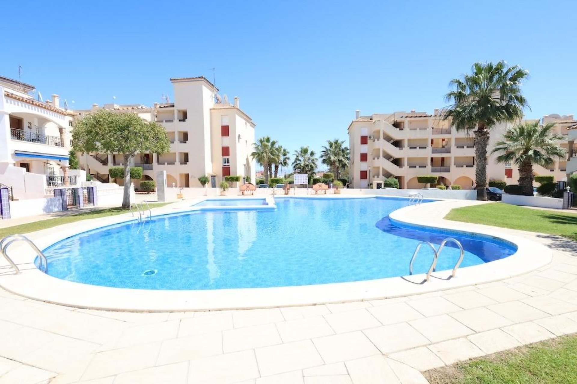Reventa - Apartmentos -
Orihuela Costa - Playa Flamenca