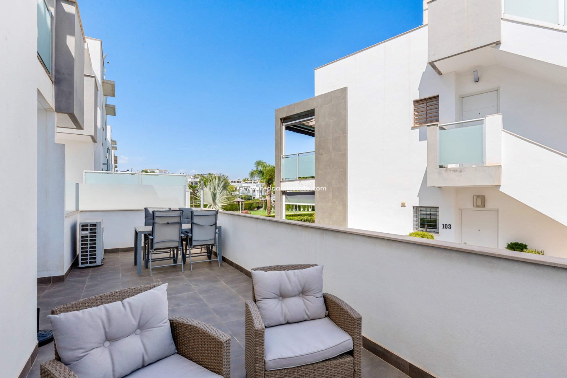 Reventa - Apartmentos -
Orihuela Costa - Punta prima