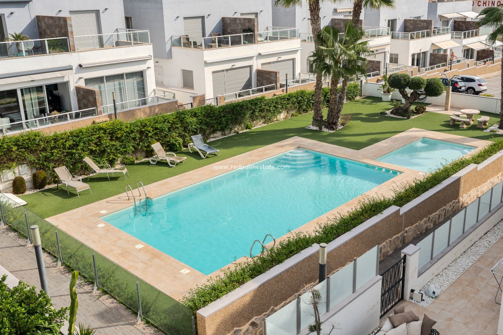 Reventa - Apartmentos -
Orihuela Costa - Punta prima