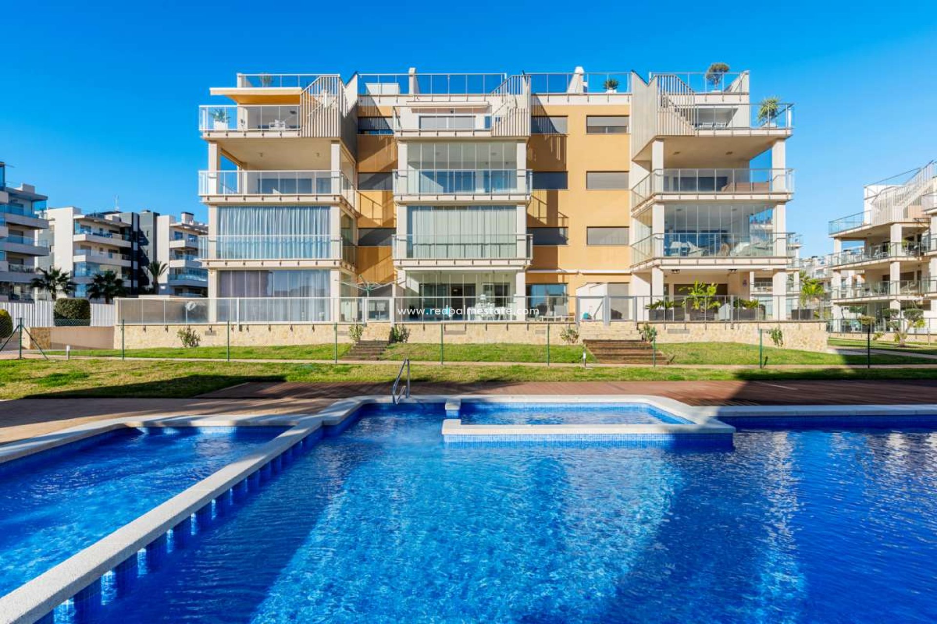 Reventa - Apartmentos -
Orihuela Costa - Villamartín