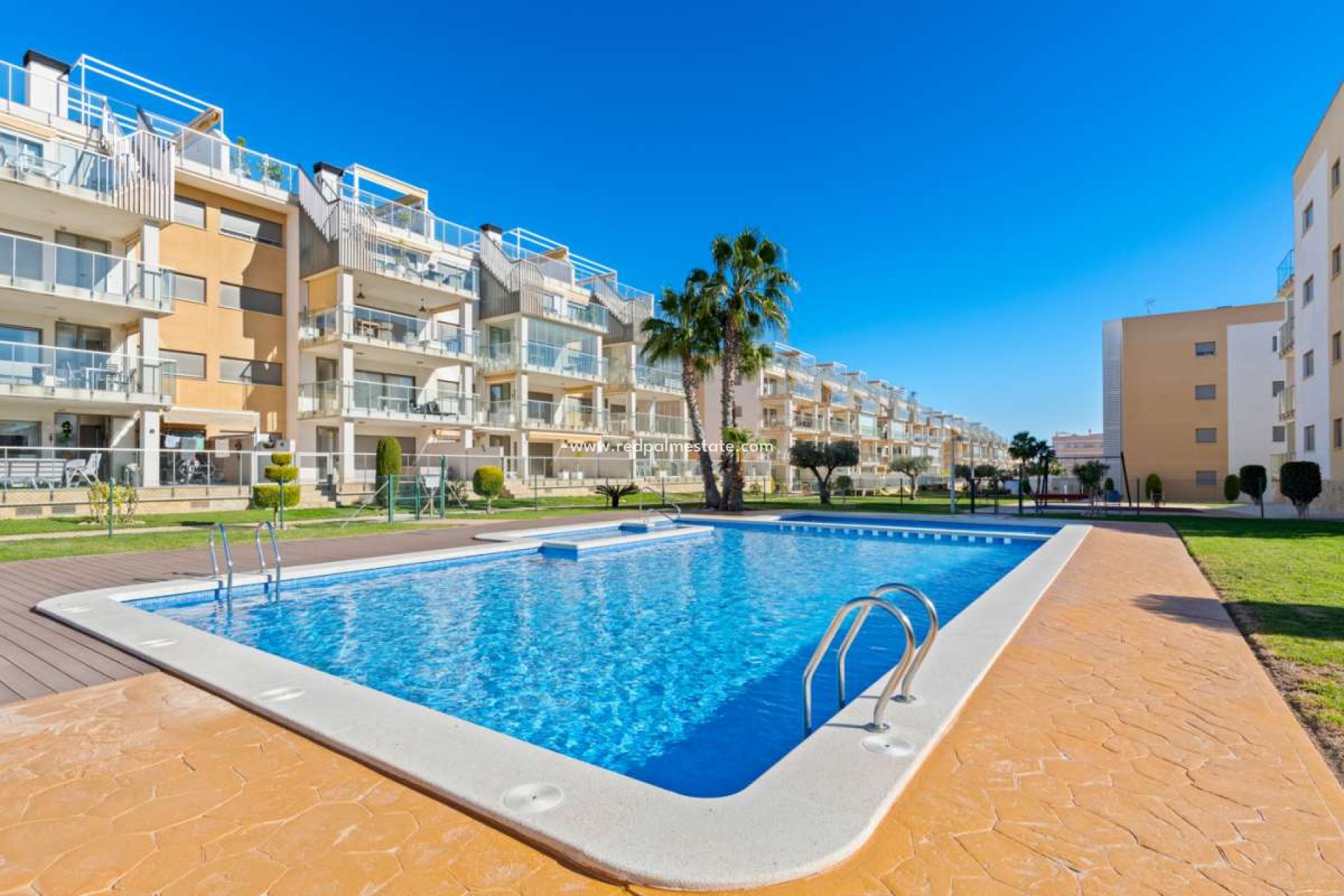 Reventa - Apartmentos -
Orihuela Costa - Villamartín
