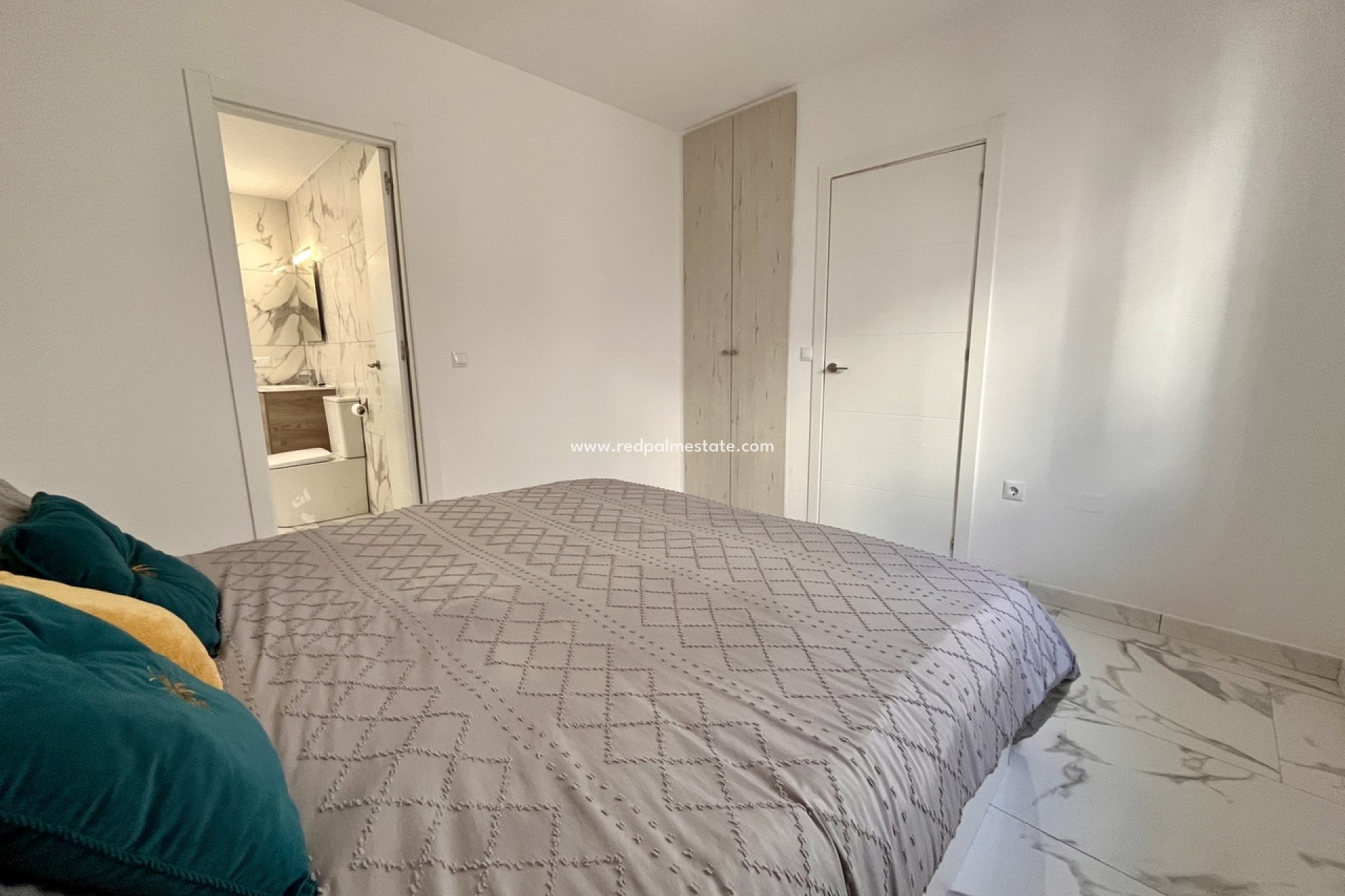 Reventa - Apartmentos -
Orihuela Costa - Villamartín