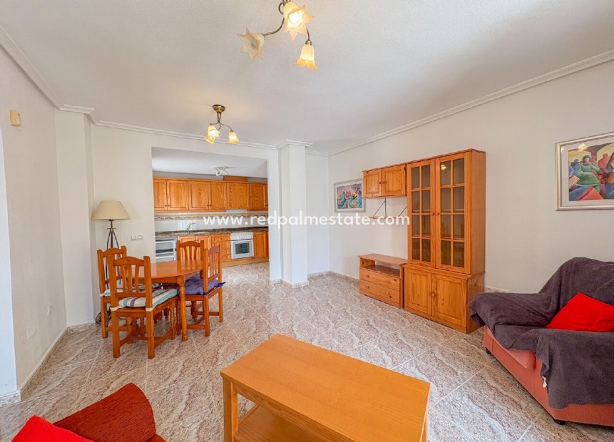 Reventa - Apartmentos -
Orihuela Costa - Villamartín
