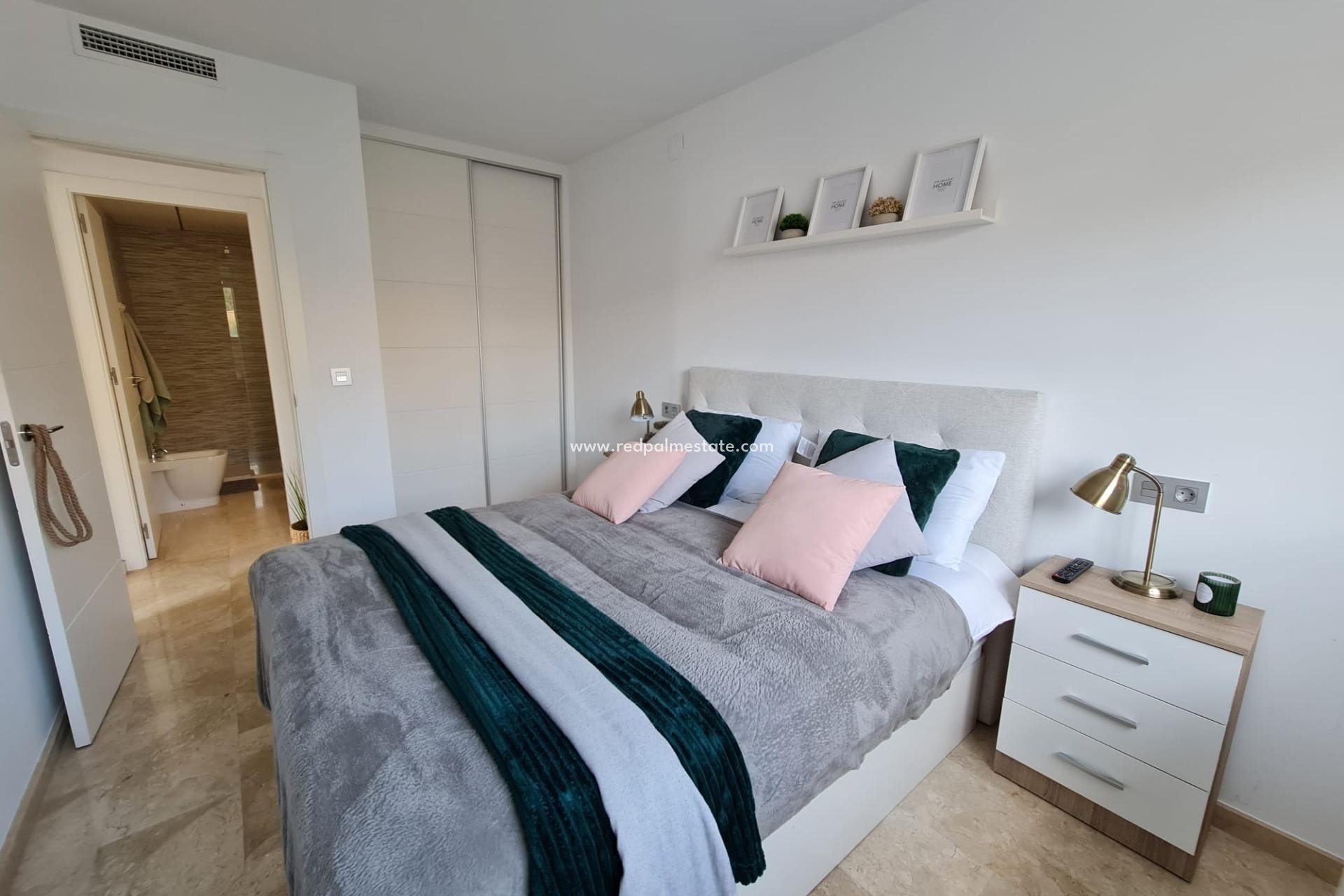 Reventa - Apartmentos -
Orihuela Costa - Villamartín