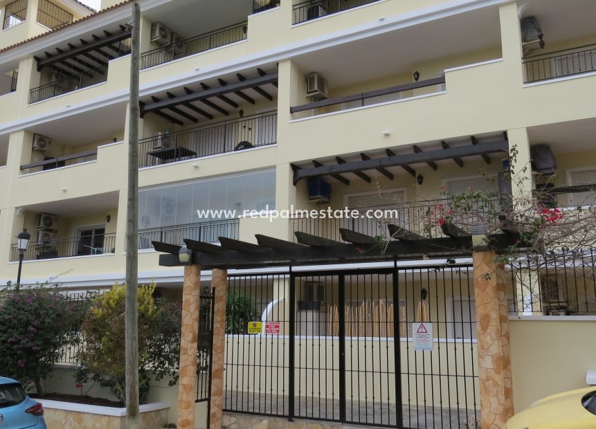 Reventa - Apartmentos -
Orihuela Costa - Villamartín