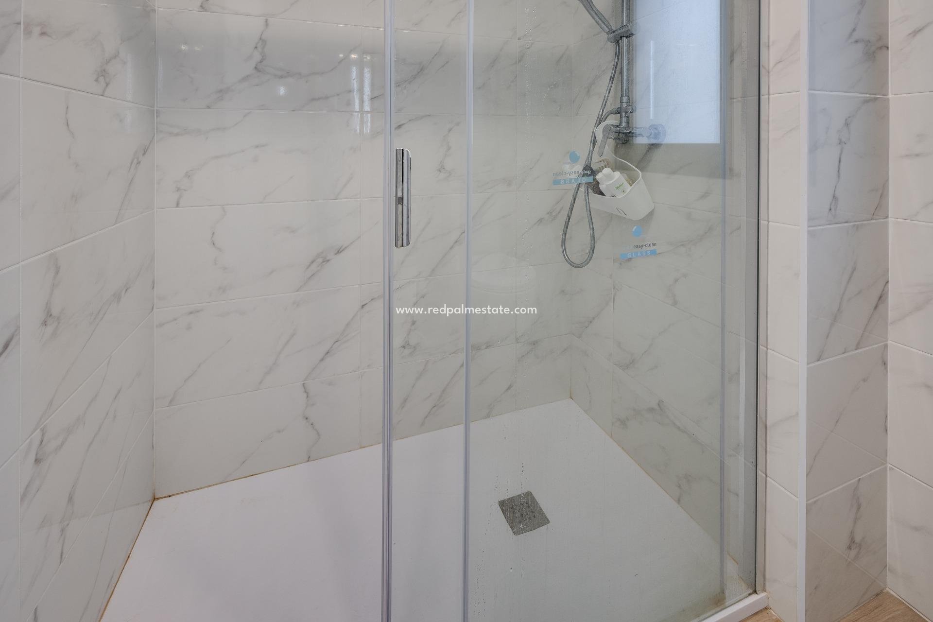 Reventa - Apartmentos -
Orihuela Costa - Villamartín