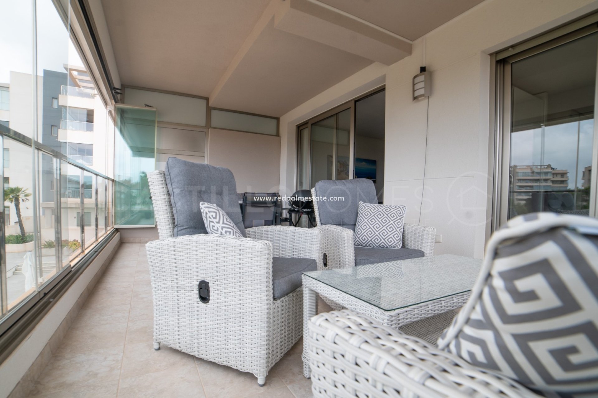 Reventa - Apartmentos -
Orihuela Costa - Villamartín