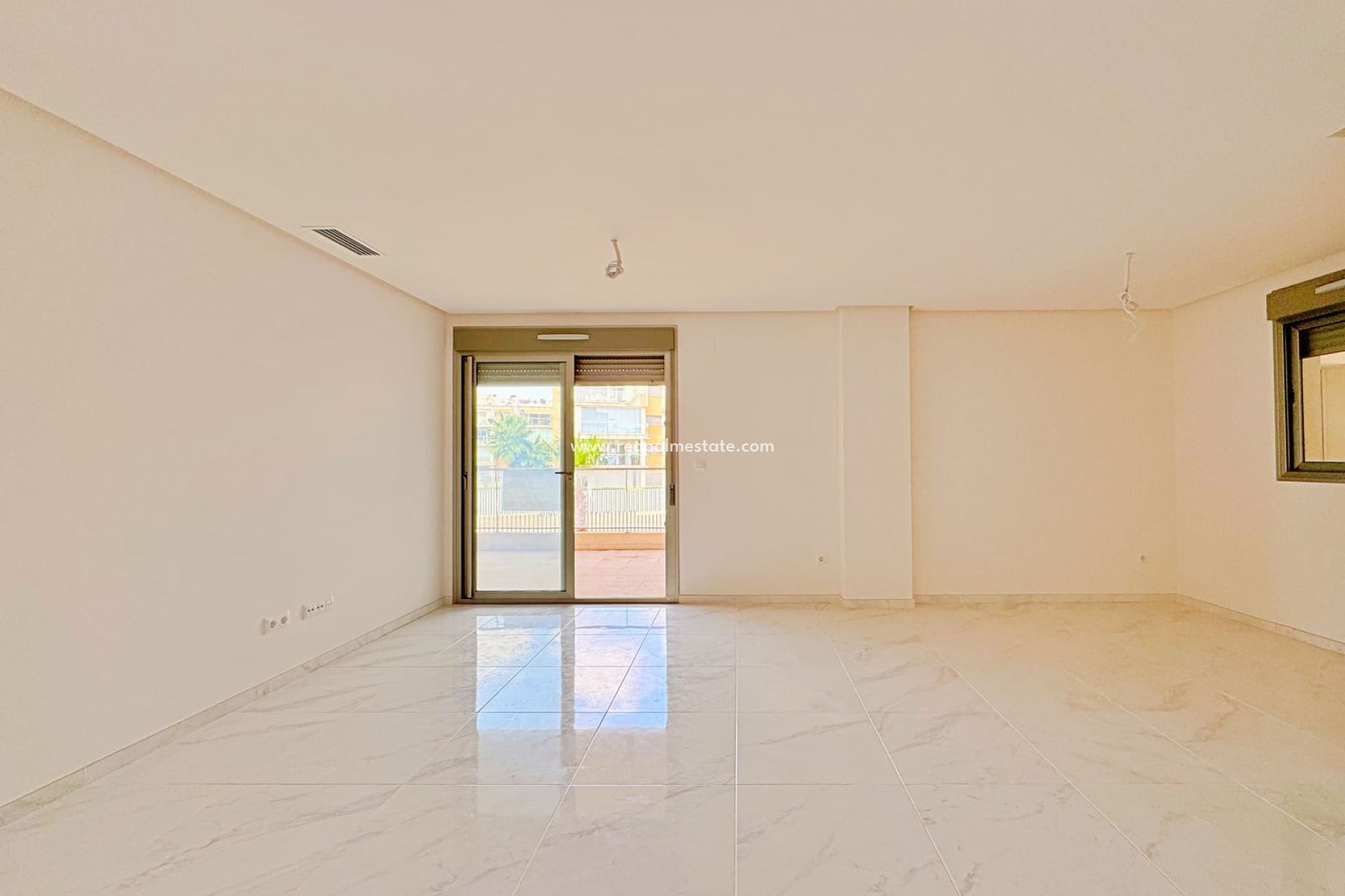 Reventa - Apartmentos -
Orihuela Costa - Villamartín