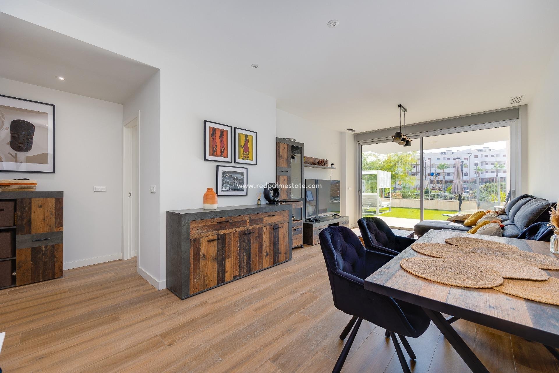 Reventa - Apartmentos -
Orihuela Costa - Villamartín