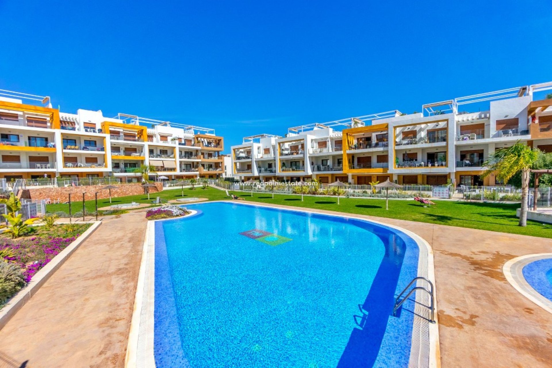 Reventa - Apartmentos -
Orihuela Costa - Villamartín