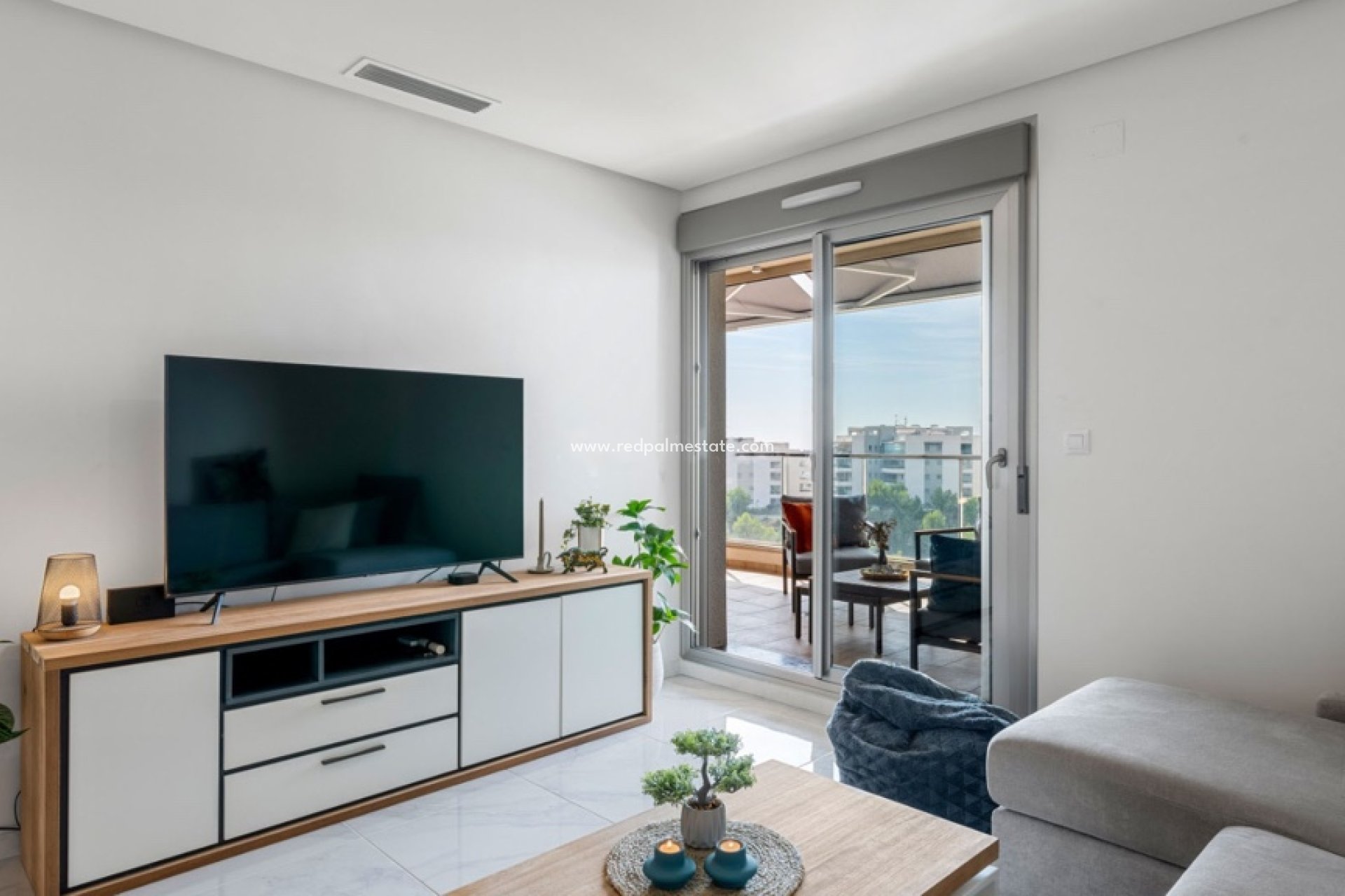 Reventa - Apartmentos -
Orihuela Costa - Villamartín