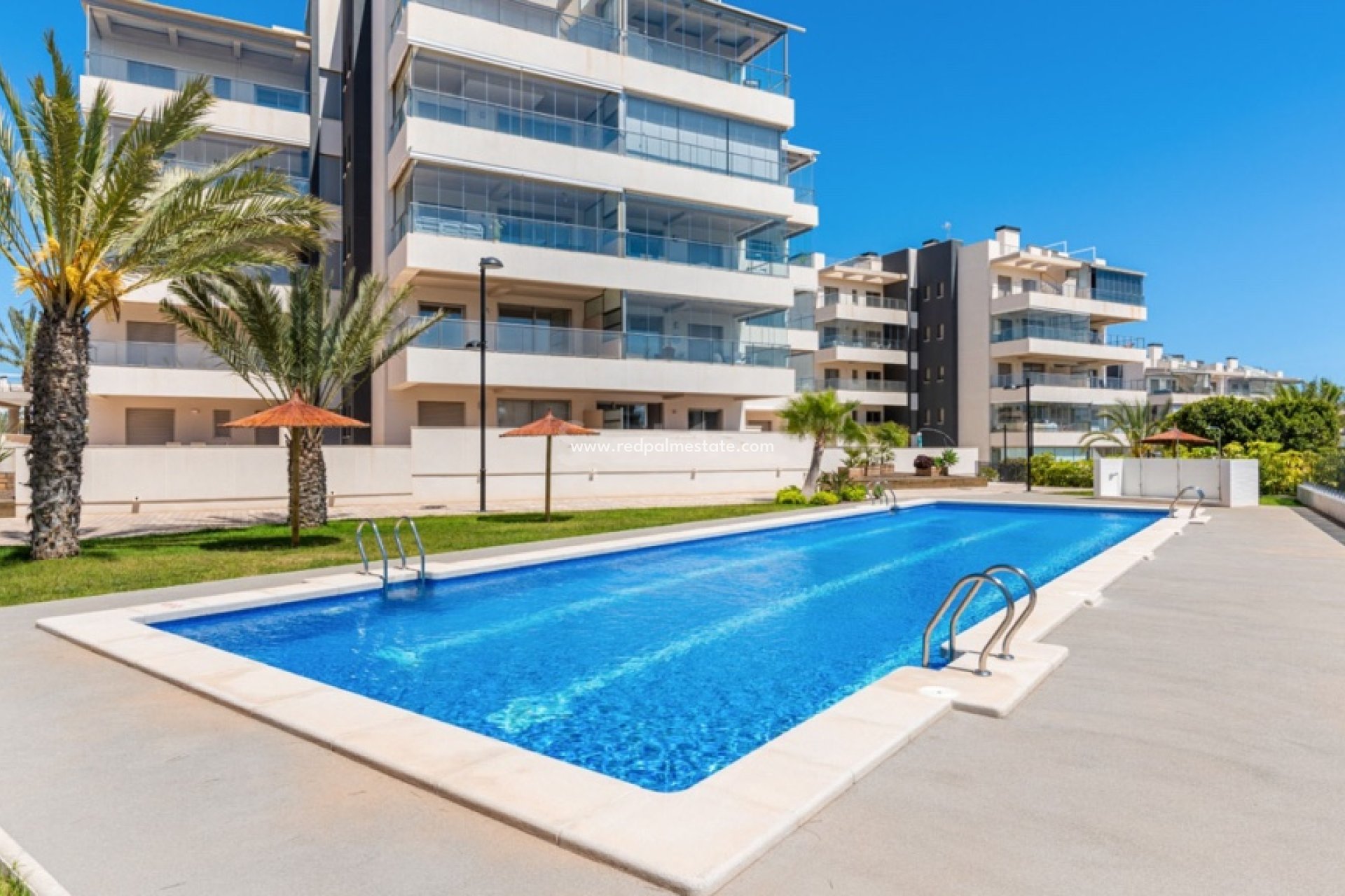 Reventa - Apartmentos -
Orihuela Costa - Villamartín