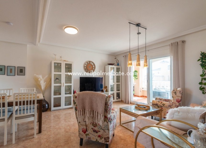 Reventa - Apartmentos -
Orihuela Costa - Villamartín