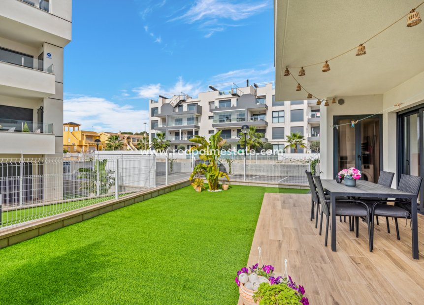 Reventa - Apartmentos -
Orihuela Costa - Villamartín