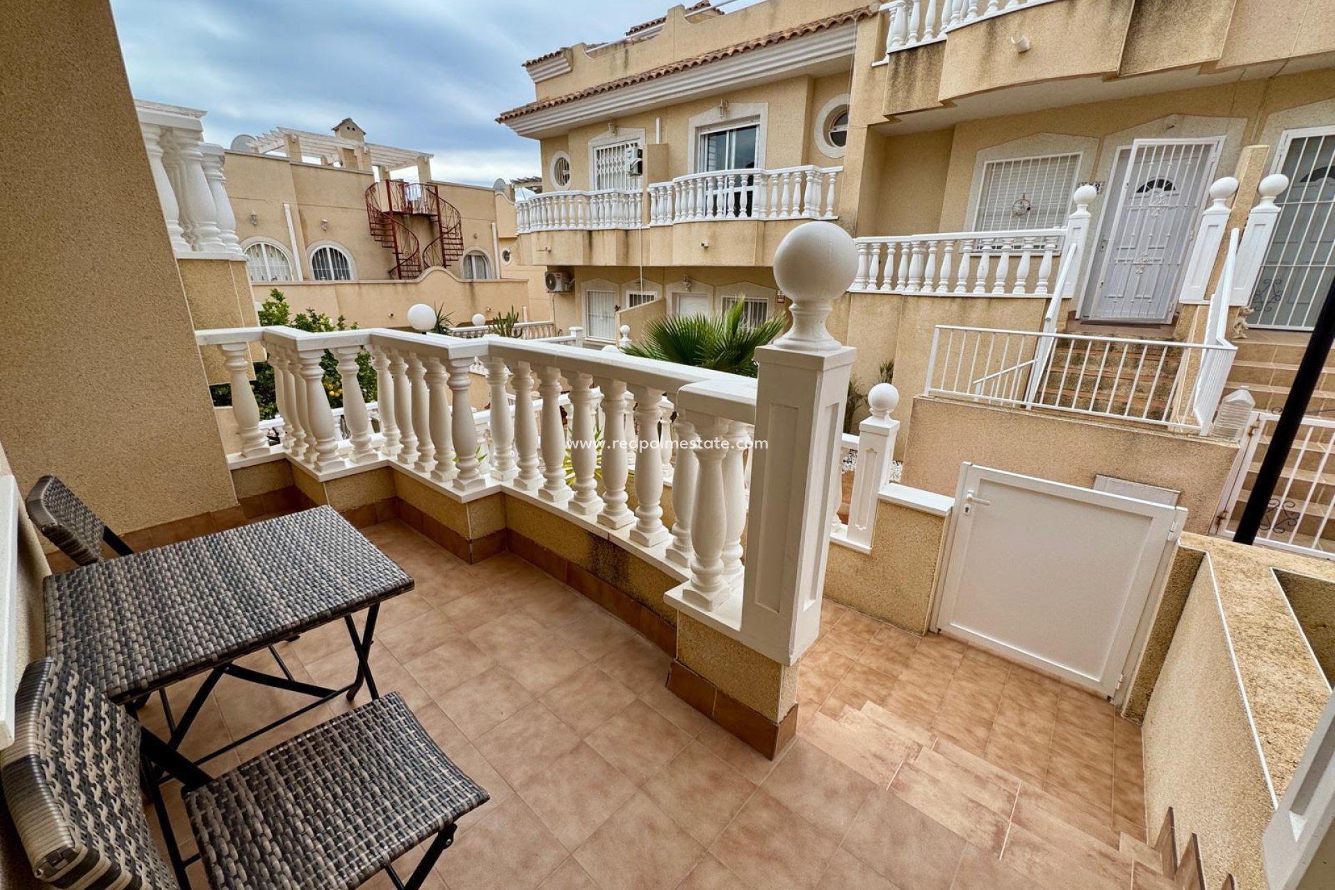 Reventa - Apartmentos -
Orihuela Costa - Villamartín