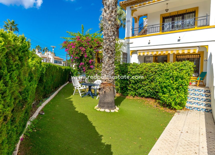 Reventa - Apartmentos -
Orihuela Costa - Villamartín